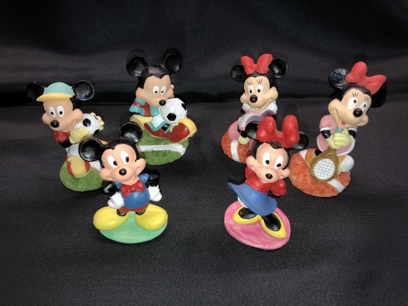 Resin Mickey Mouse / Minnie Mouse Figurines